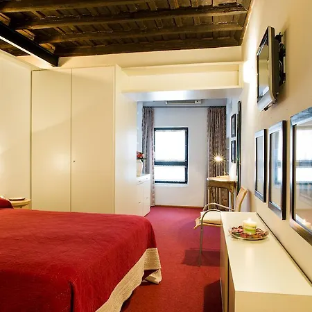 Incentrum 4*